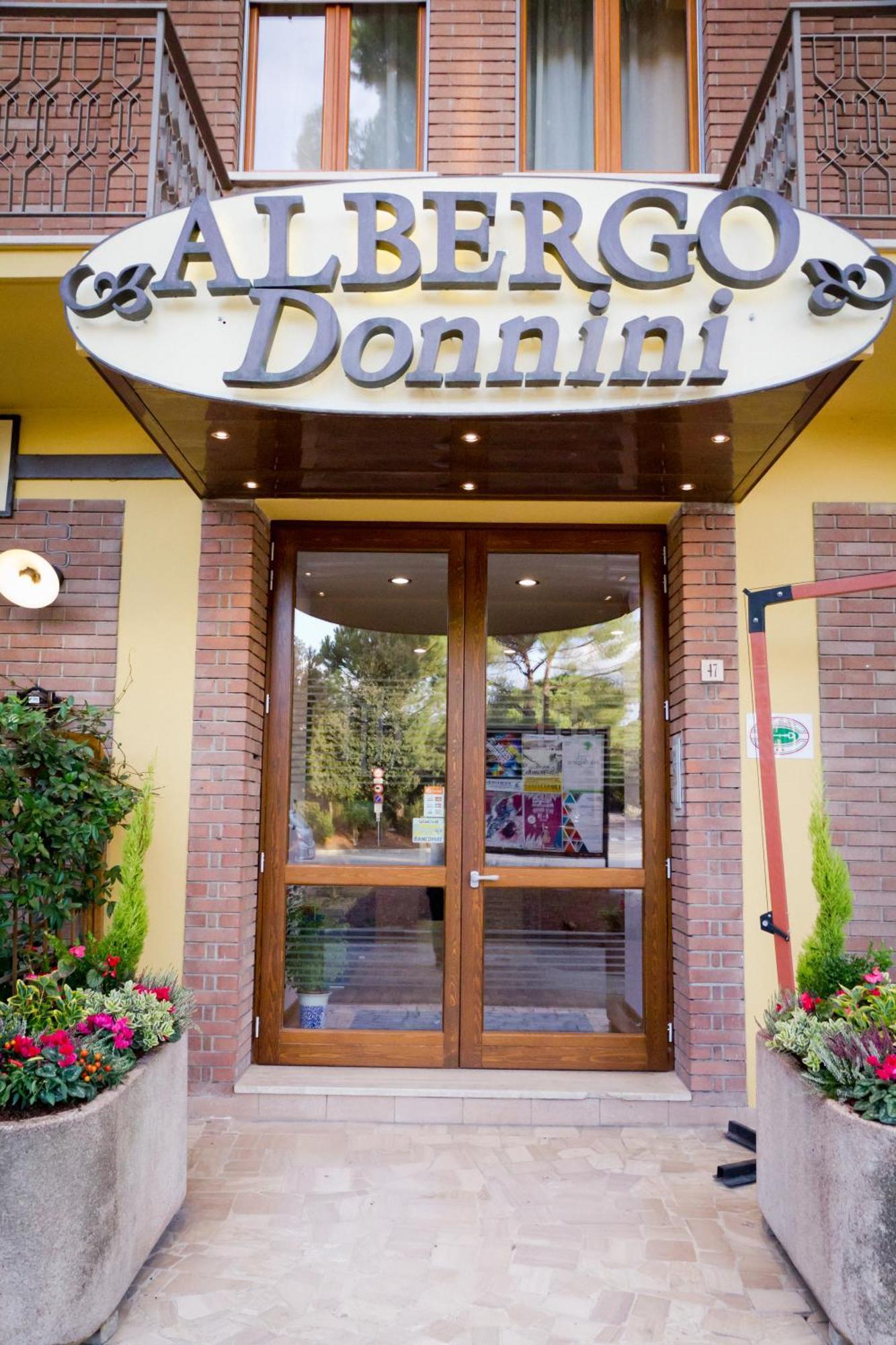Hotel Donnini Assisi Kültér fotó